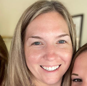 Meet your Posher, Liz